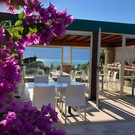 La Cascata Negli Ulivi Bed and Breakfast Toscolano Maderno Eksteriør billede