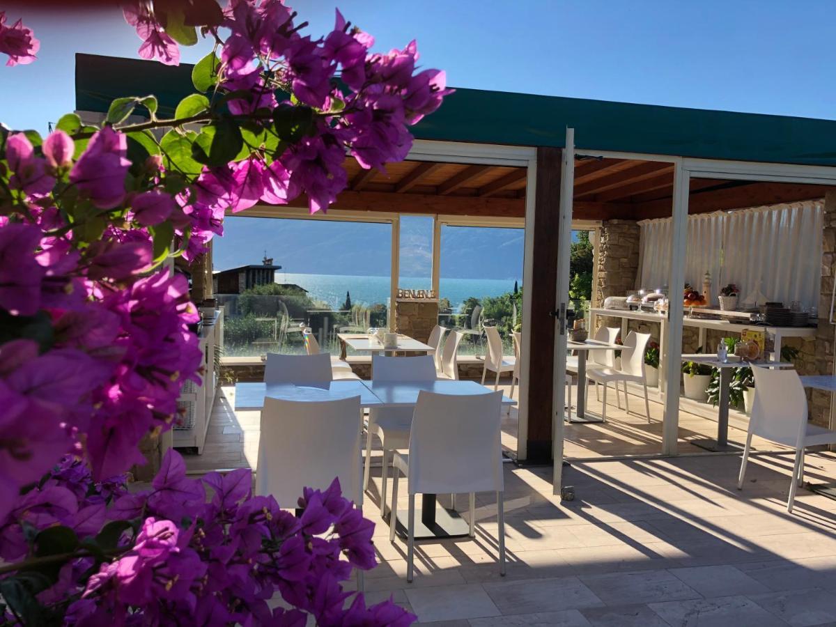 La Cascata Negli Ulivi Bed and Breakfast Toscolano Maderno Eksteriør billede
