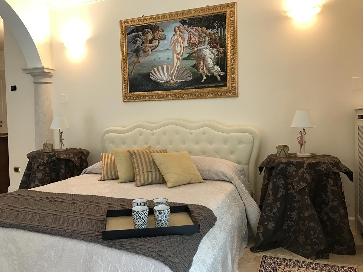 La Cascata Negli Ulivi Bed and Breakfast Toscolano Maderno Eksteriør billede