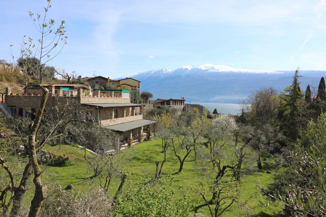 La Cascata Negli Ulivi Bed and Breakfast Toscolano Maderno Eksteriør billede