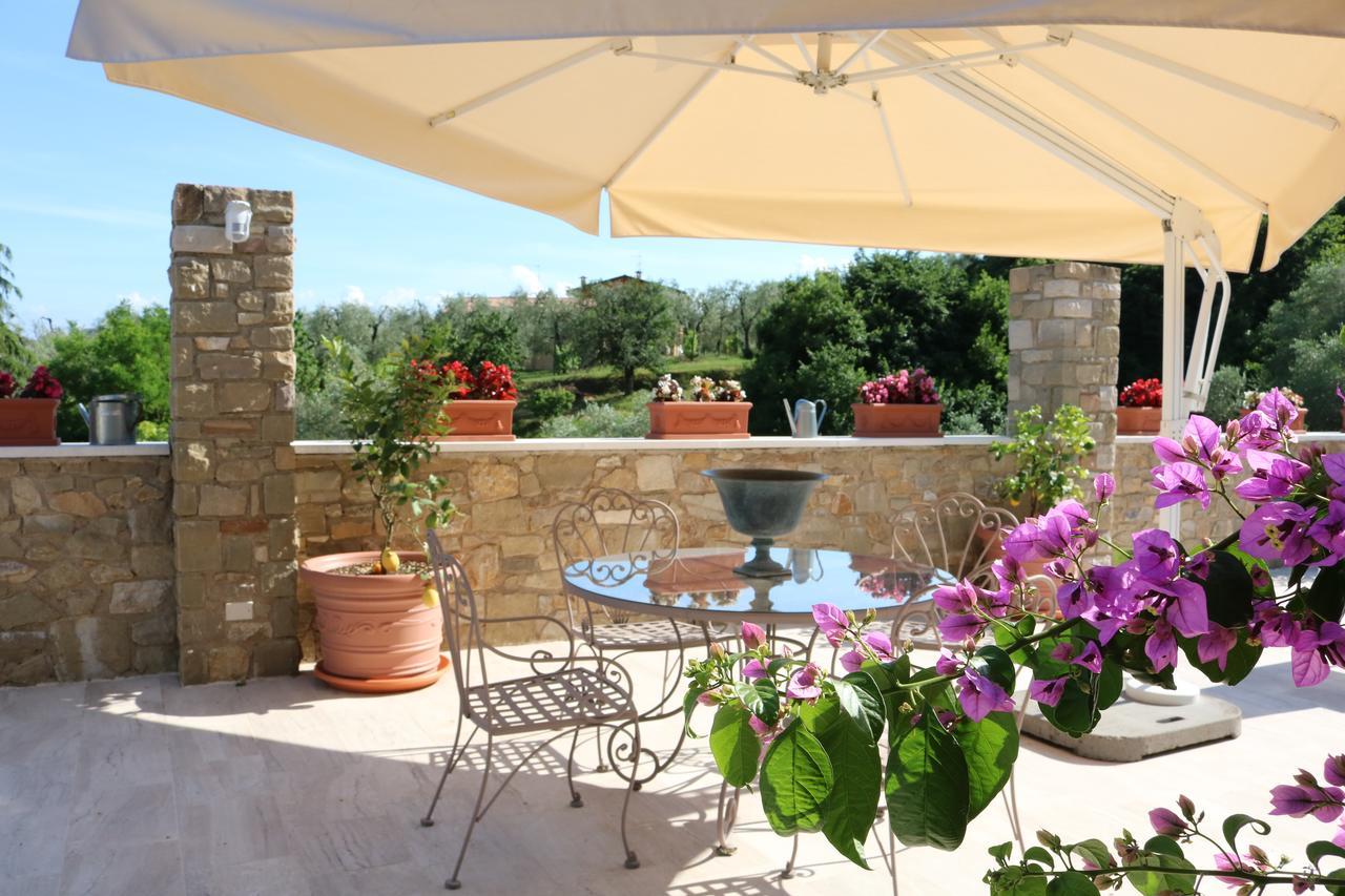 La Cascata Negli Ulivi Bed and Breakfast Toscolano Maderno Eksteriør billede