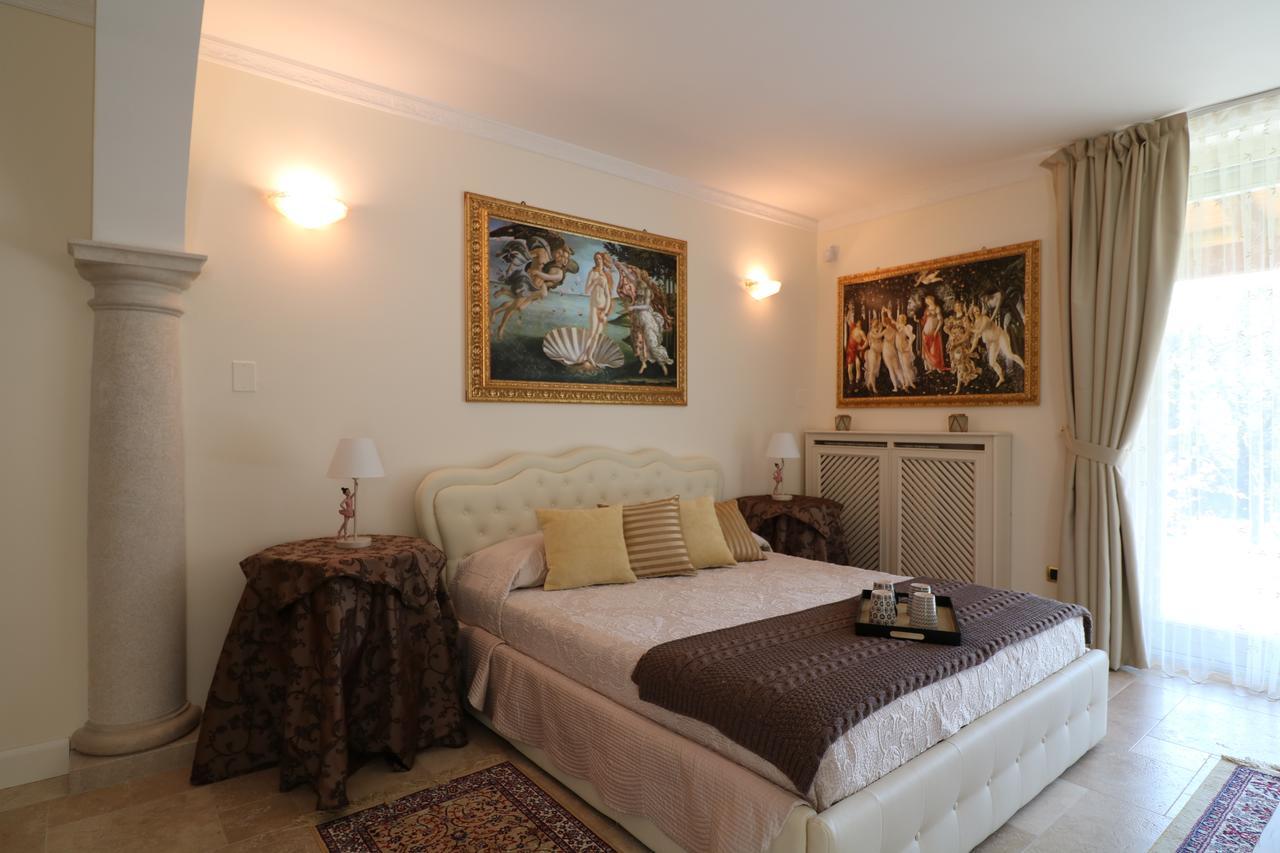 La Cascata Negli Ulivi Bed and Breakfast Toscolano Maderno Eksteriør billede